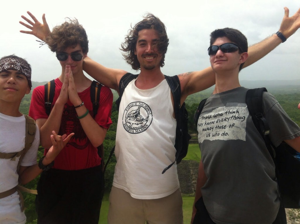 Kelseyandtheguys_belize